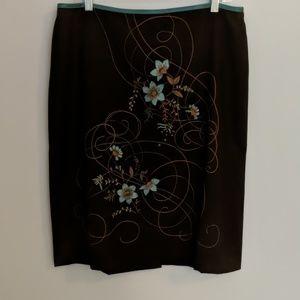 Silky skirt with stitched detail